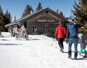 Anna Alm, © jollyschwarz.com / heldenderfreizeit.com