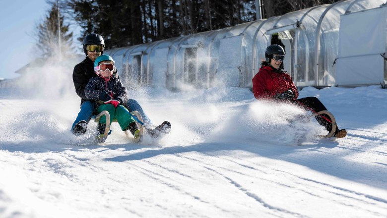 Fun for the whole family, © jollyschwarz.com / heldenderfreizeit.com