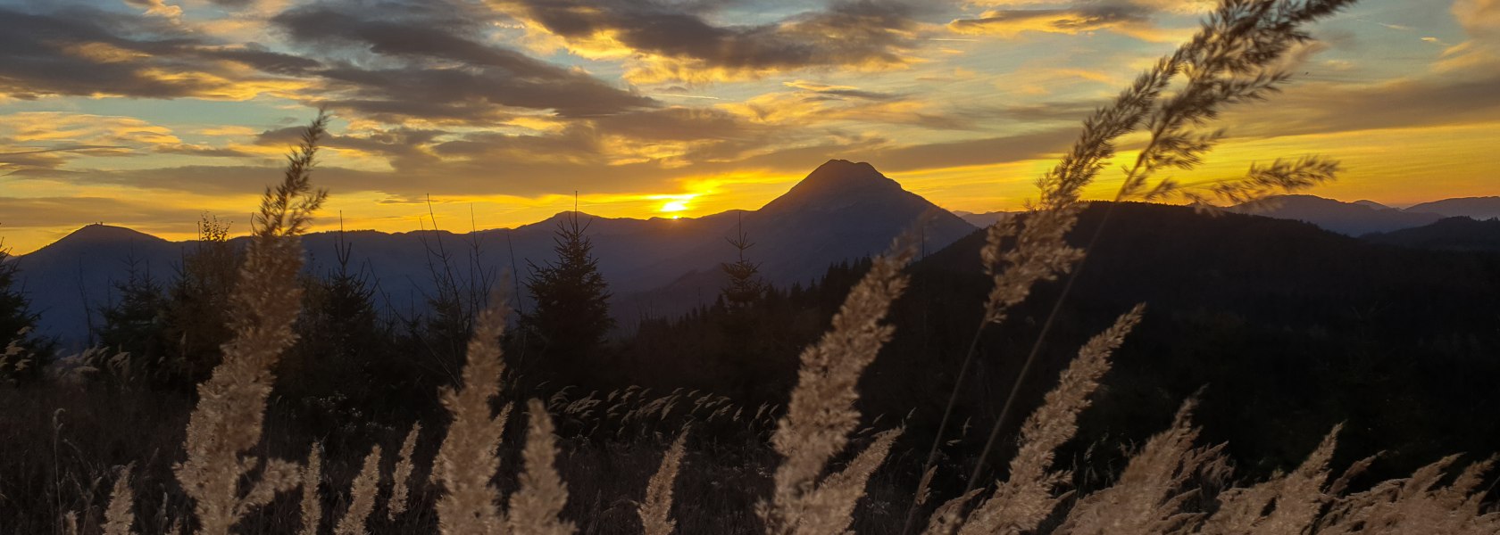 Sonneruntergang im Herbst, © Annaberger Lifte